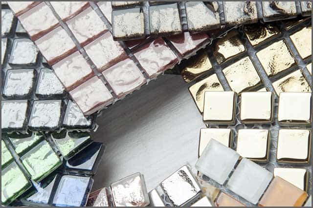 A picture of a glass mosaic tile