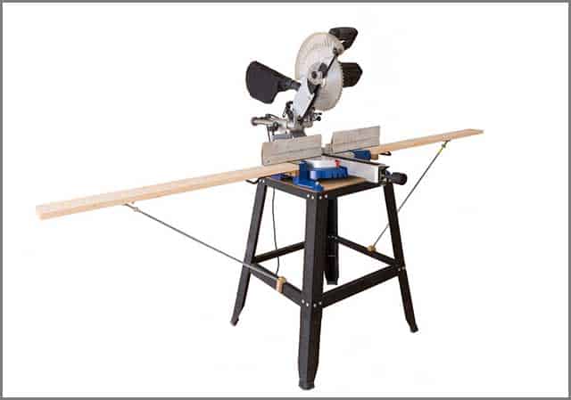 A cutting table saw