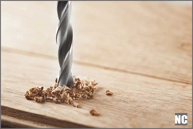 A drill bit drilling wooden application 