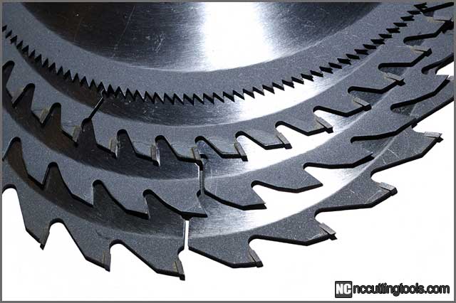 number of teeth in a circular saw blade