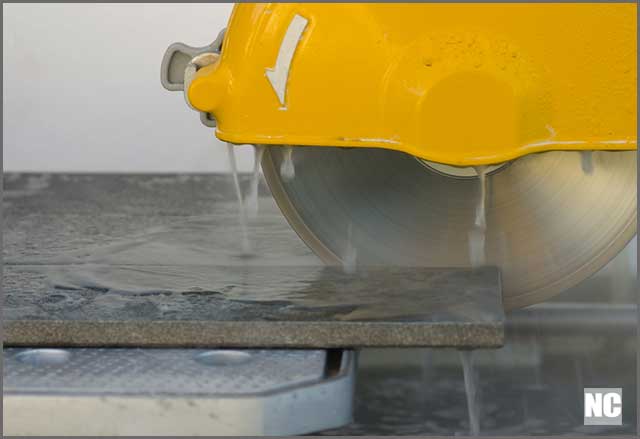 Sufficient water around  Wet saw and tile during cutting