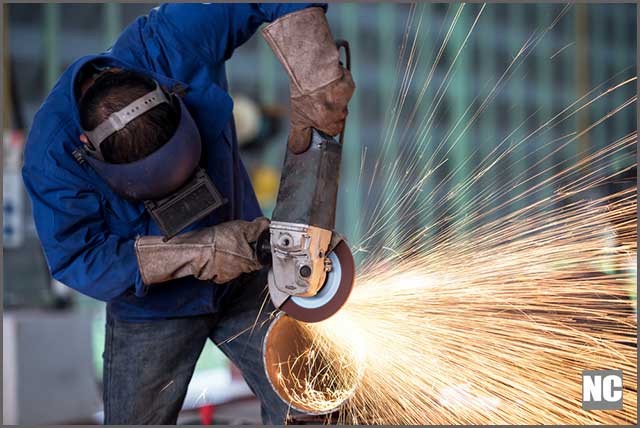 Ensure you wear an appropriate covering when cutting with a metal cutting circular saw