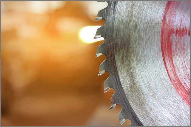 Close up on a circular saw blade