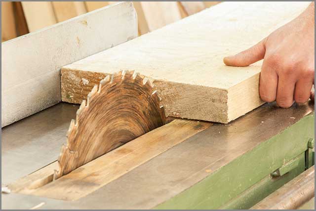 wood cutting blade on a table