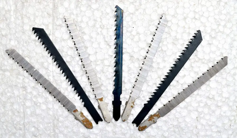 Set of reciprocating saw blades.