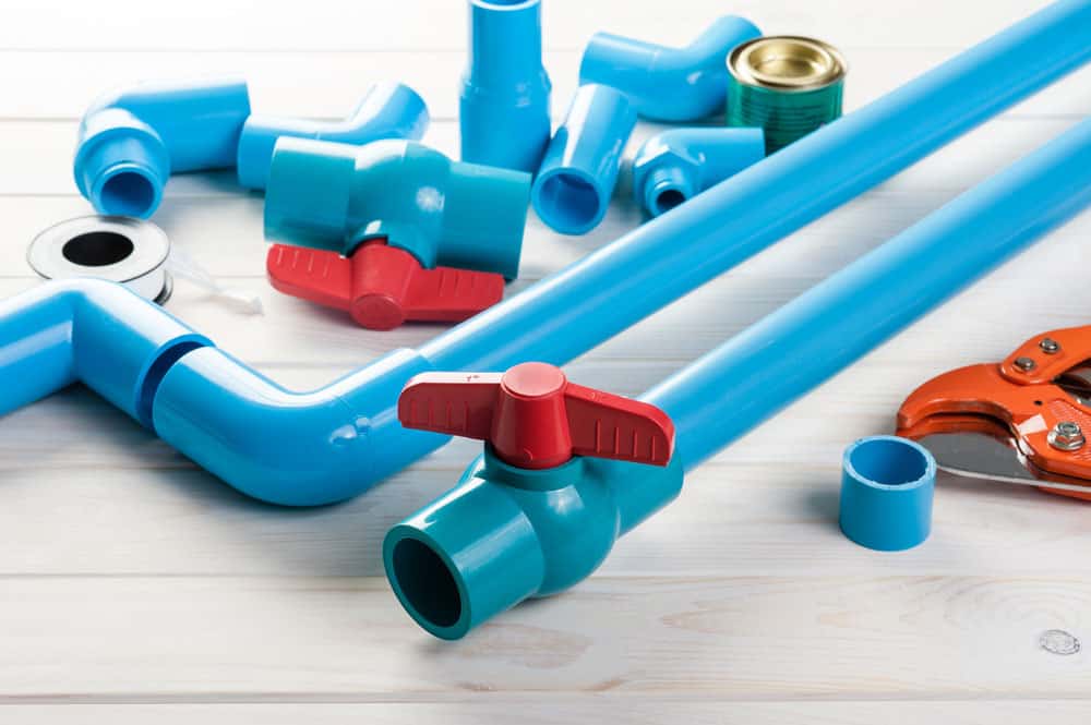 Cutting PVC pipes