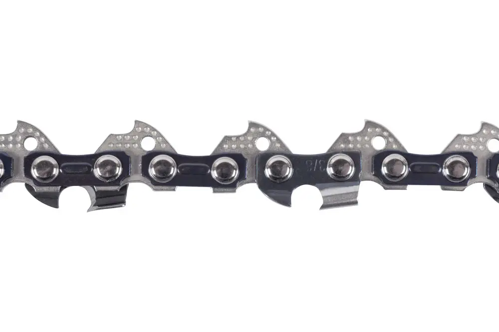 Closeview of chainsaw chain